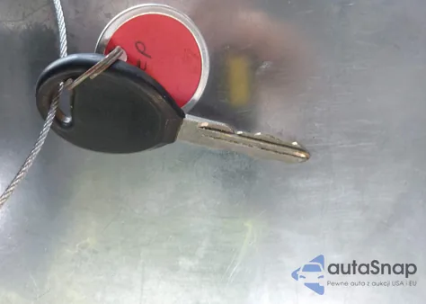 2002 Jeep Liberty Sport z USA, uszkodzony, nr VIN 1J4GL48K92W248809